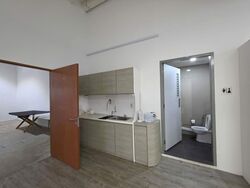 Hh @ Kallang (D13), Factory #600645481